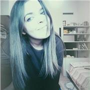 Studentessa universitaria Accademia delle Belle Arti di Napoli